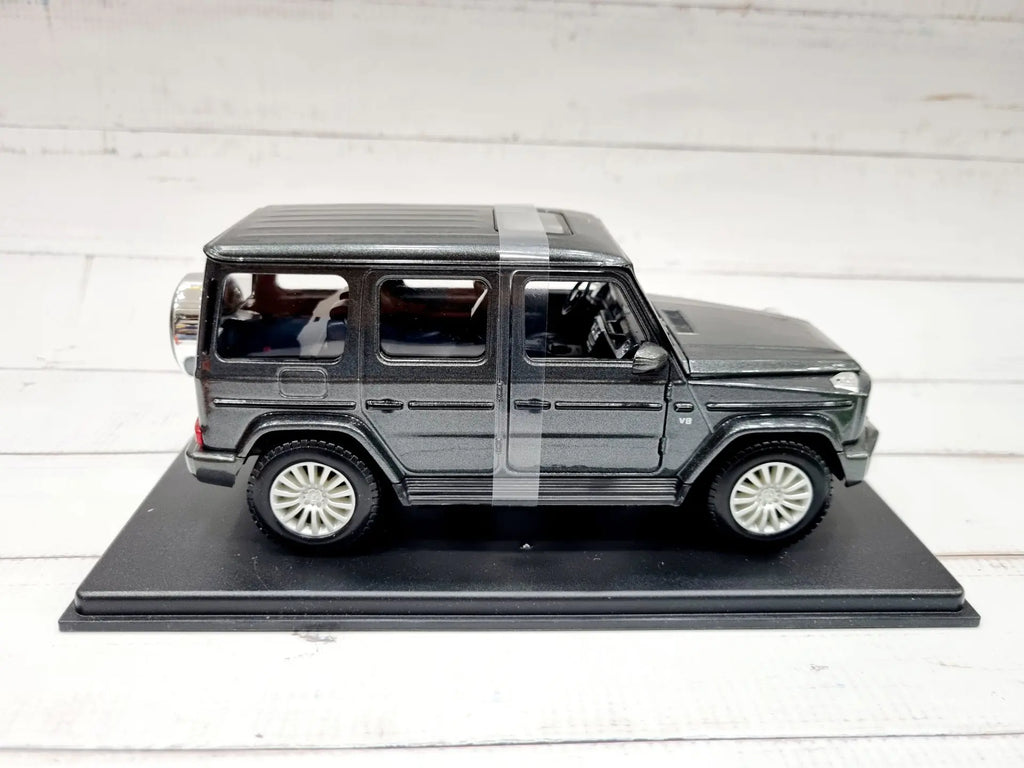 Maisto 1:24 2019 Mercedes-Benz G-Class Grey 51531G