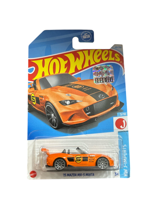 Hot Wheels 15 Mazda MX 5 Miata (Orange)