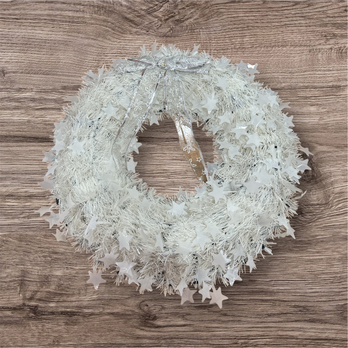 Christmas Wreath Pre-lit Indoor Flocked White On White Pine Artificial