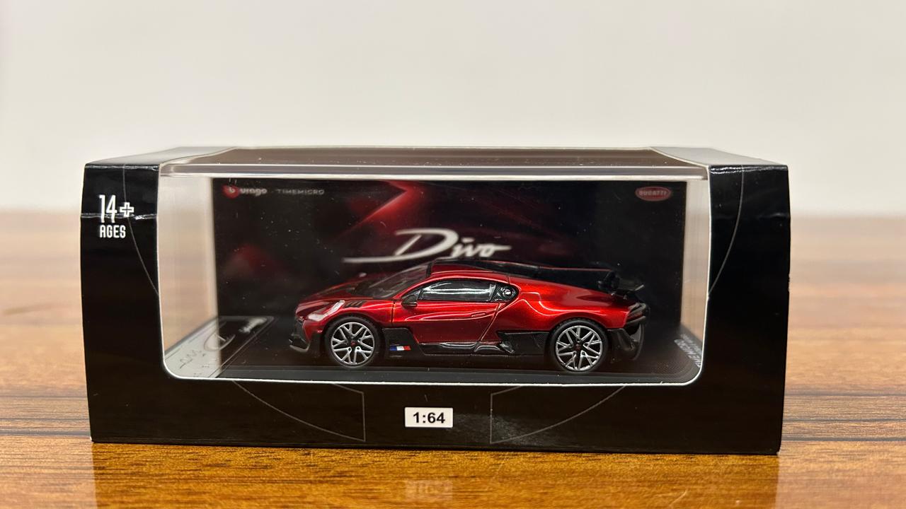 Bugatti Divo Red 1:64 Burago x Timemicro