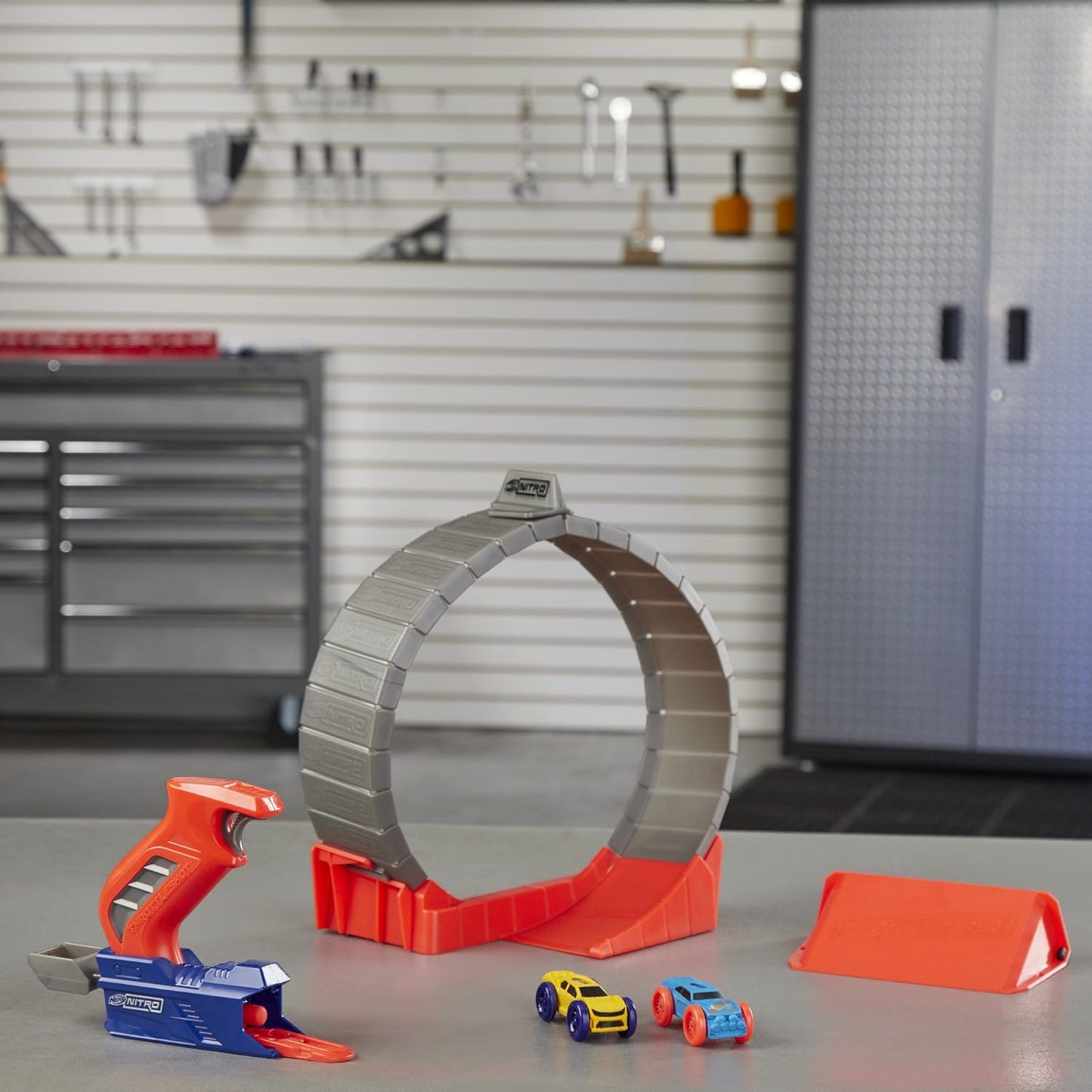 Nerf Nitro Speedloop Stunt Set Combat Blaster