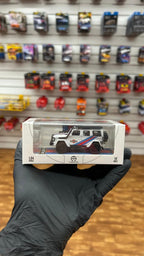 TimeMicro Mercedes-Benz G 550, Volkswagen Beetle Martini 1:64 Scale Model