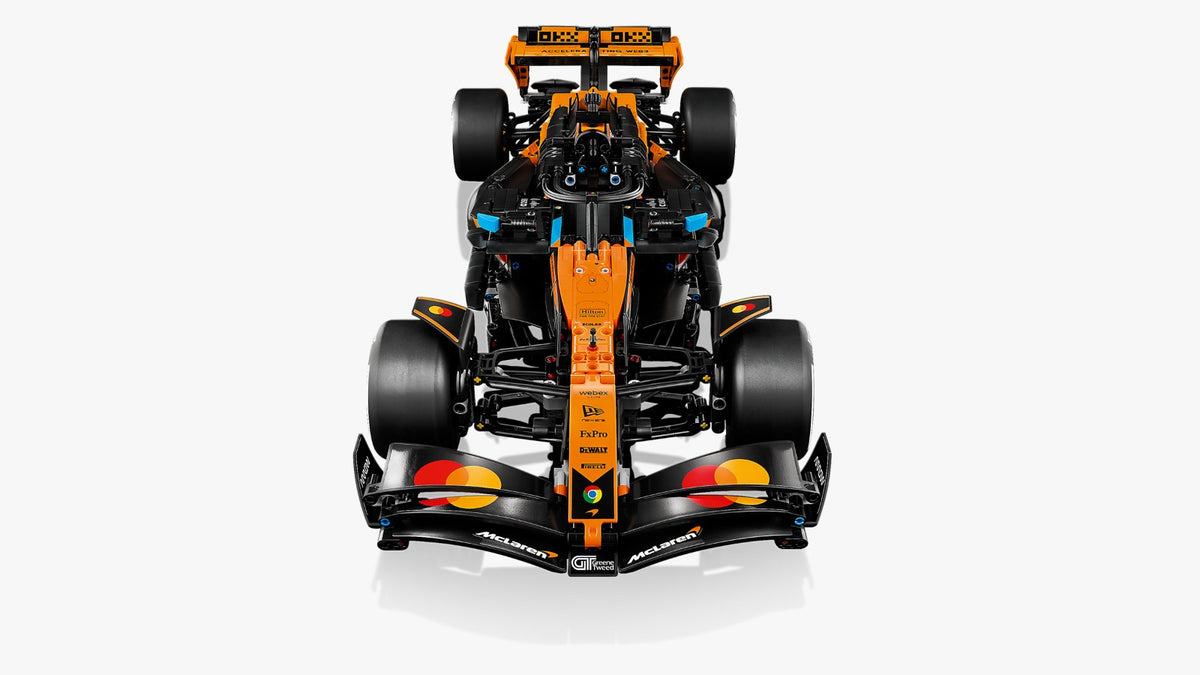[Red Bull Racing RB20] [Ferrari SF-24] [Aston Martin Aramco AMR25 F1] [McLaren MCL39 F1] [Mercedes-AMG F1 W14 E] Car detailed 1:8 Scale Building Set Designed for Adult Fans and Collectors