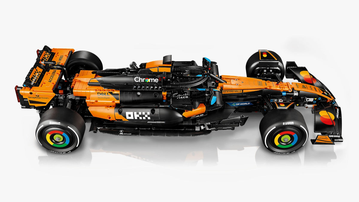 [Red Bull Racing RB20] [Ferrari SF-24] [Aston Martin Aramco AMR25 F1] [McLaren MCL39 F1] [Mercedes-AMG F1 W14 E] Car detailed 1:8 Scale Building Set Designed for Adult Fans and Collectors