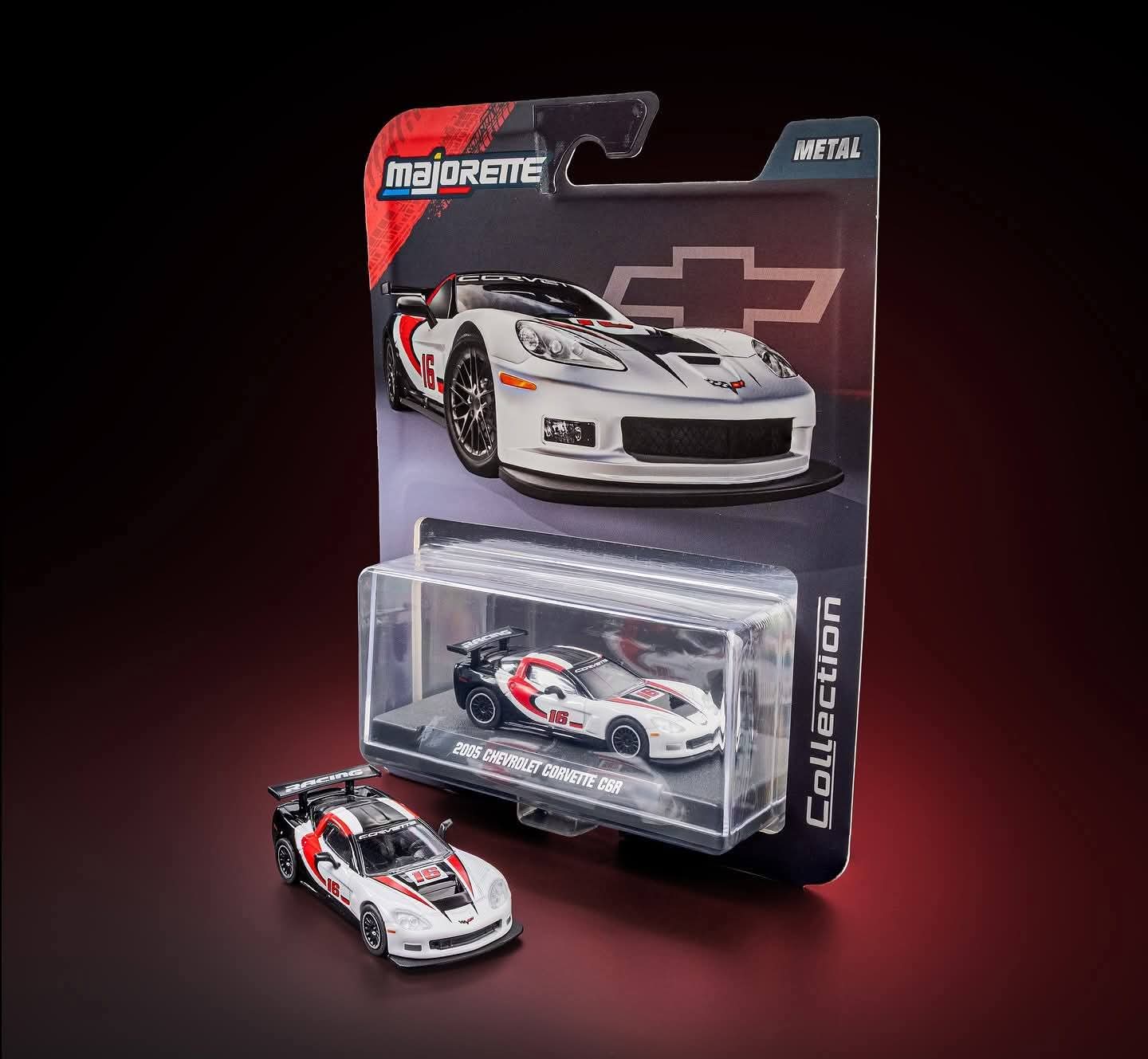 Majorette: Metal Collection Series 2 - 2005 Chevrolet Corvette C6R White