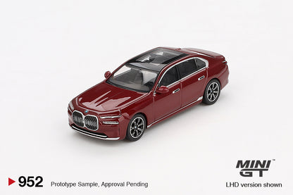 MINI GT BMW i7 xDrive60 Aventurin