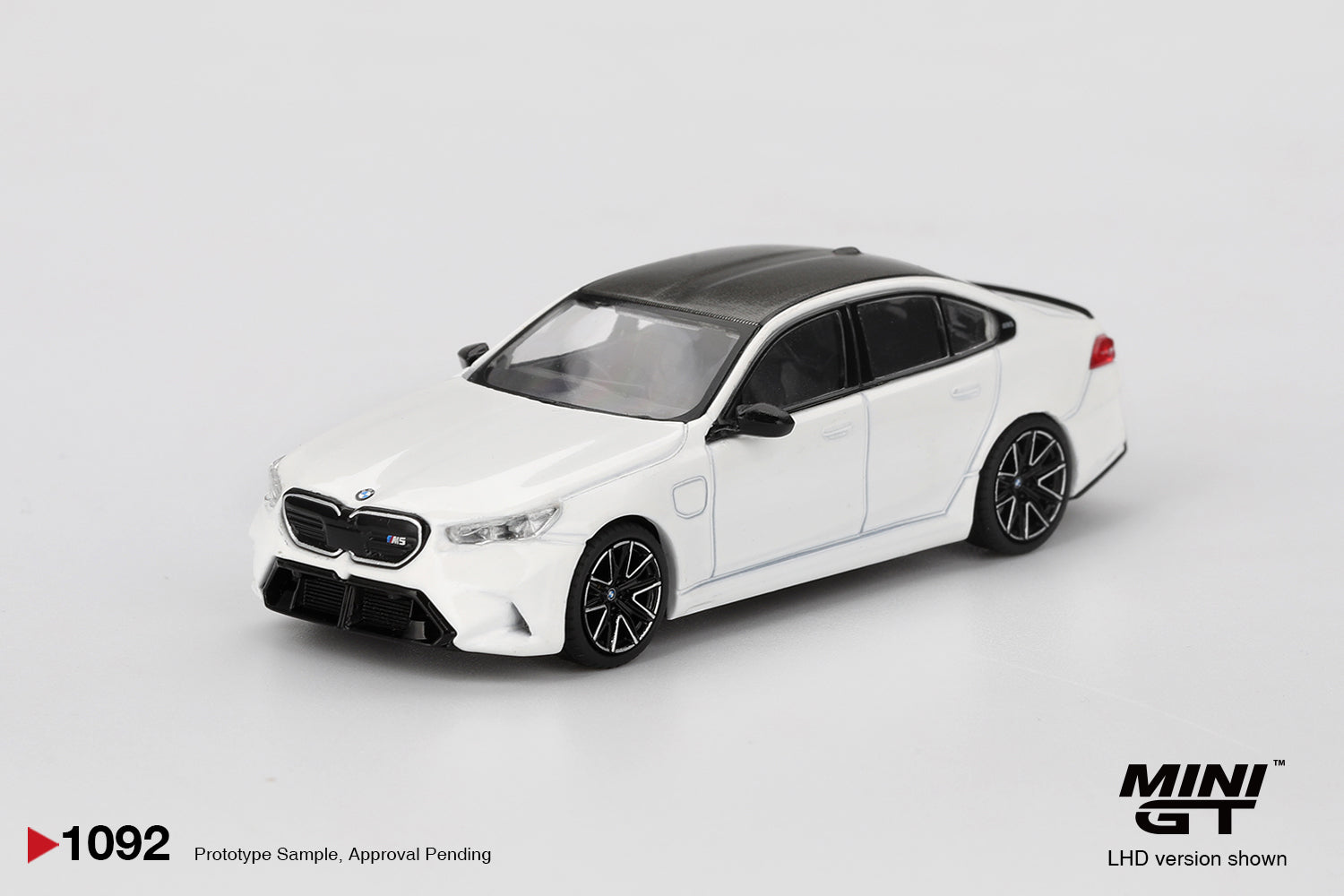 MINI GT BMW M5 Alpine White