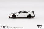 Mini GT Nissan GT-R Nismo 2024 Brilliant White Pearl #1045 Scale 1:64