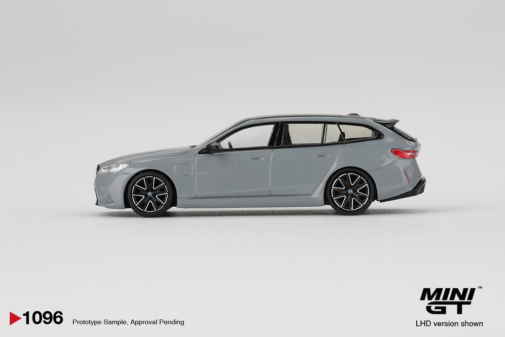 MINI GT BMW M5 Touring Brooklyn Grey Metallic