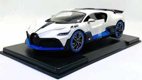 Maisto Bugatti Divo 1/24 White