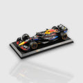 Burago 1:24 Max Verstappen Redbull Racing RB19 Austin GP with Acrylic Box