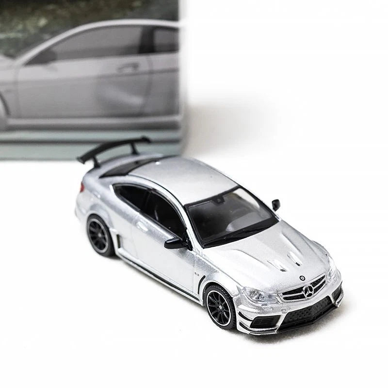 Tarmac Works 1/64 Mercedes-Benz C 63 AMG Coupé Black Series Silver