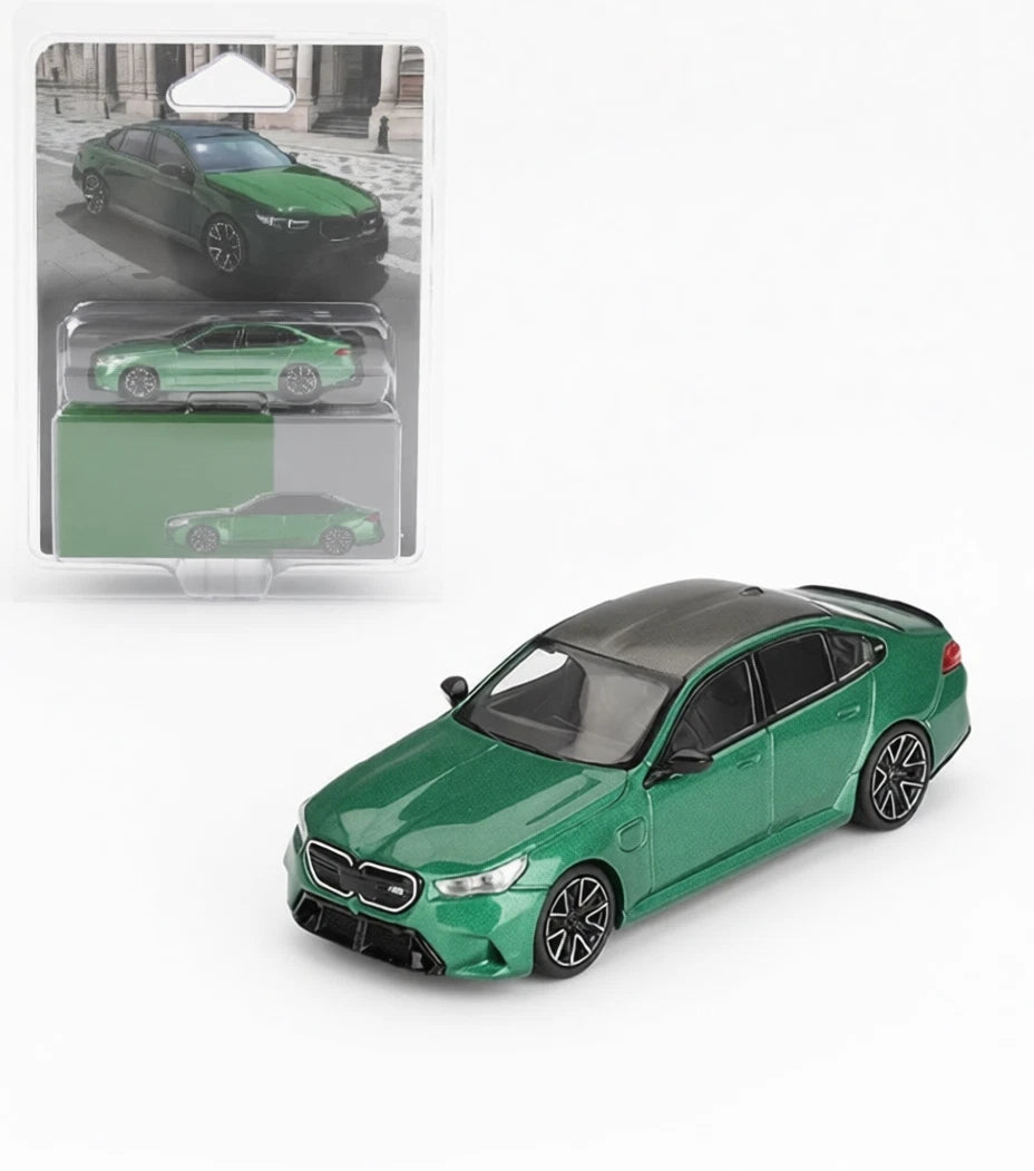 Mini GT Blister #1086: BMW M5 Isle of Man Green Metallic