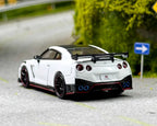 INNO64 1:64 JDM White Carbon GT-R R35 NISMO Sports Model Diecast Collect Car
