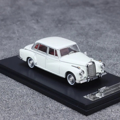 GFCC 1:64 Black 1959 300D Classic Vintage Sports Model Diecast Metal Car