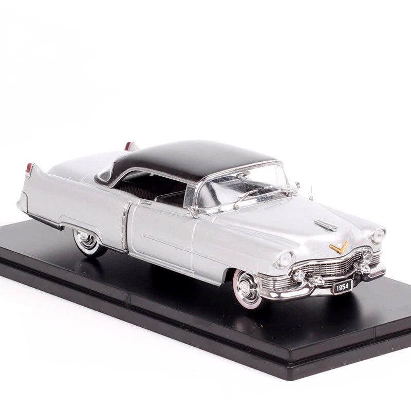 Cocoland Toys GFCC 1954 Cadillac Coupe De Ville Silver front three-quarter view