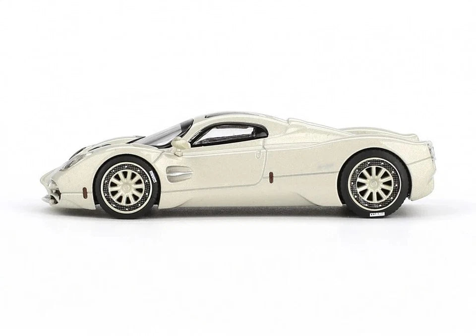 BBR Models 1:64 Pagani Utopia Presentation Grigio Rinascimento Car BBRDIE6430