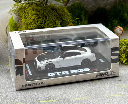 INNO64 1:64 JDM White Carbon GT-R R35 NISMO Sports Model Diecast Collect Car