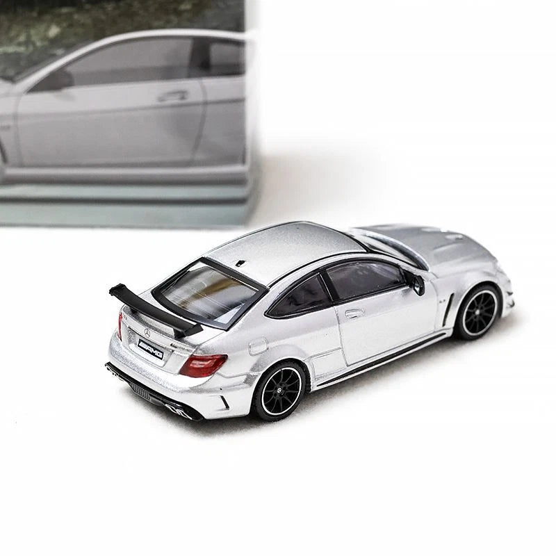 Tarmac Works 1/64 Mercedes-Benz C 63 AMG Coupé Black Series Silver
