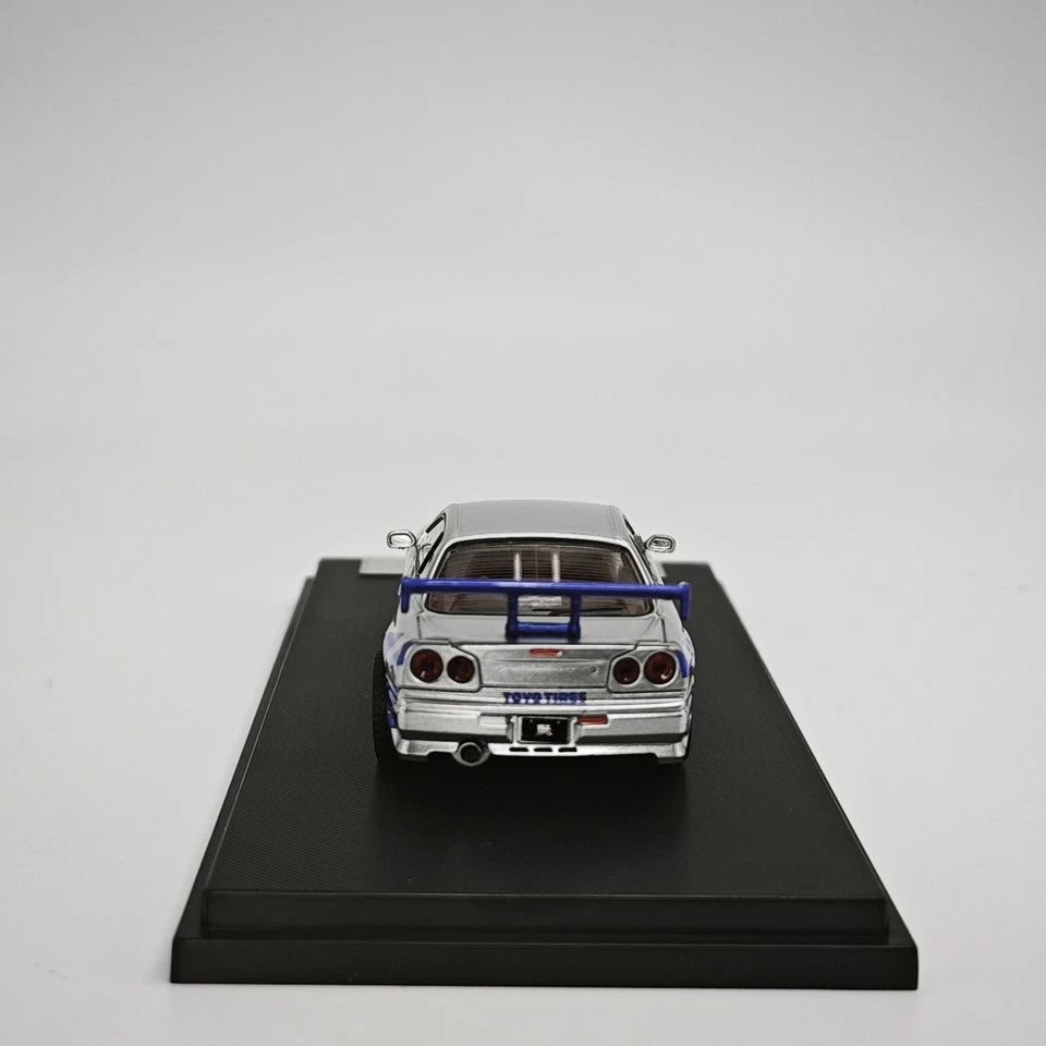 Fast & Furious Brian's R34 Nissan Skyline GT-R 1/64 Scale With Display Case