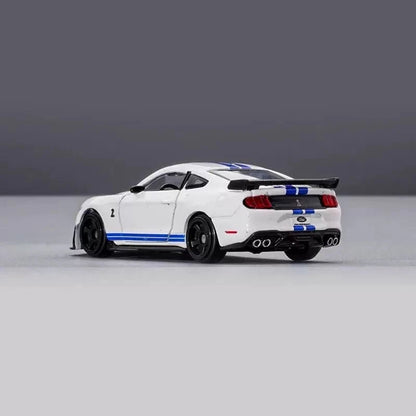 Bburago 1:64 2020 MUSTANG SHELBY GT500 White Sports Diecast Model Car
