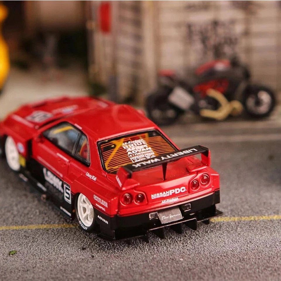 Street Weapon 1:64 Red Nissan Skyline LB-ER34 Super Silhouette Model Diecast Metal Car