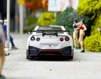 INNO64 1:64 JDM White Carbon GT-R R35 NISMO Sports Model Diecast Collect Car