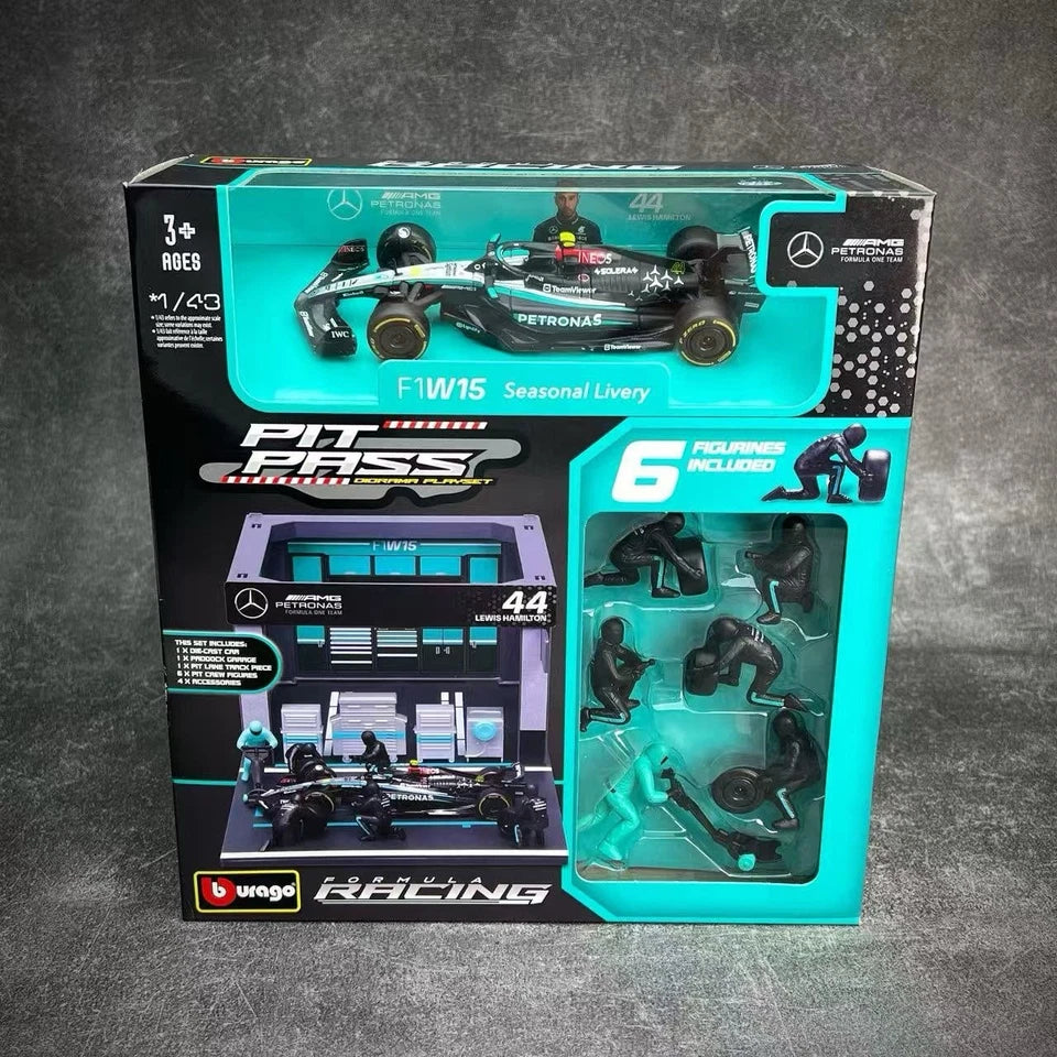 Bburago 1/43 Mercedes AMG F1 Team W15 2024 #44 Lewis Hamilton Diorama Play Set
