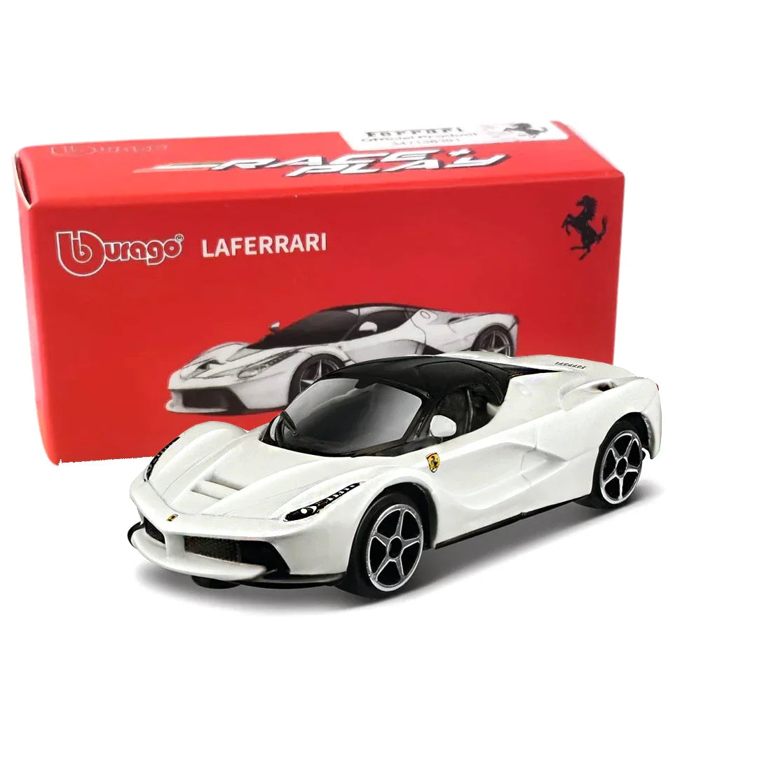 Burago- LAFERRAI White 1:64